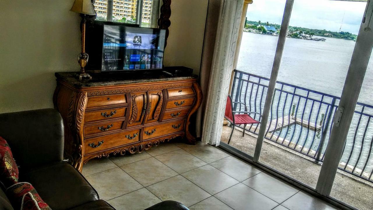 Mediterranean Three Story Beach Townhouse St. Pete Beach Exterior foto